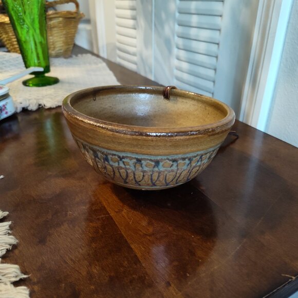 Vintage pottery strainer - Picture 2 of 3